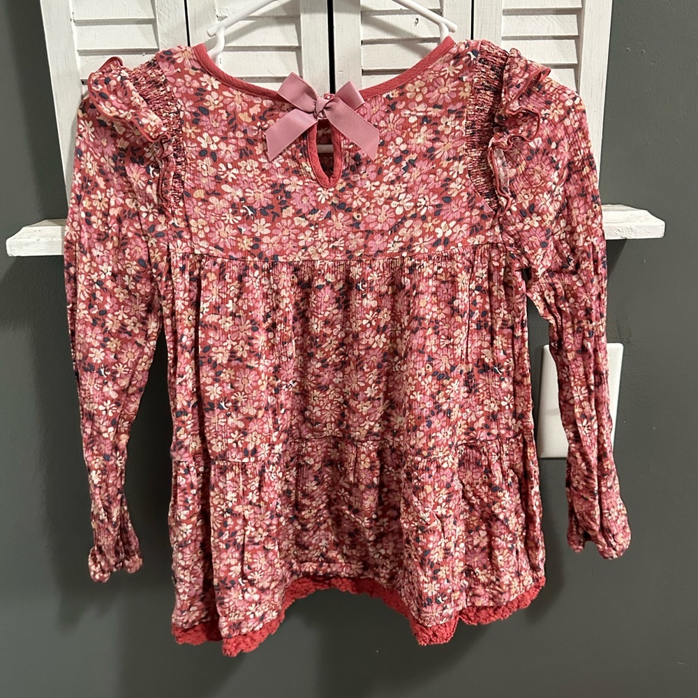 Matilda Jane floral print top. Size 10. EUC